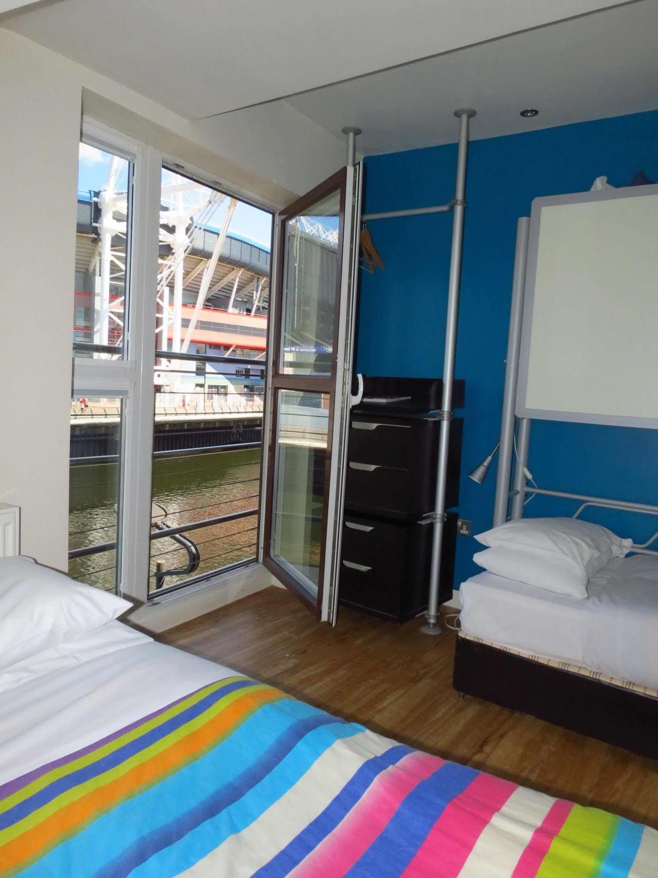 Nosda Studio Hostel Кардіфф Екстер'єр фото