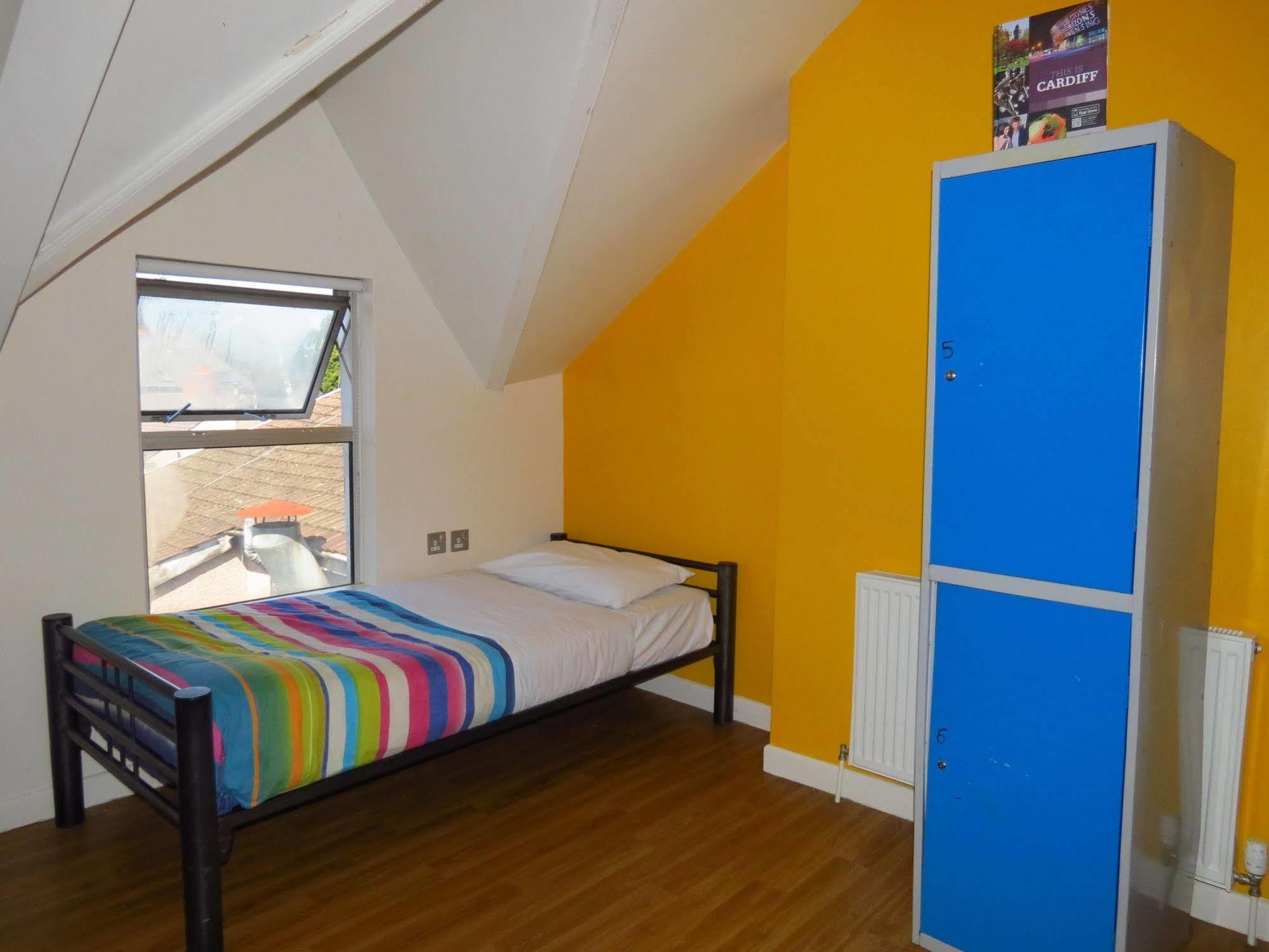 Nosda Studio Hostel Кардіфф Екстер'єр фото